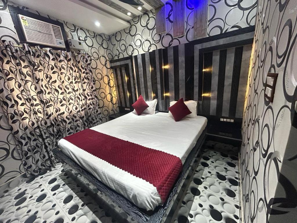 Hotel Shyam Inn Buxar ภายนอก รูปภาพ