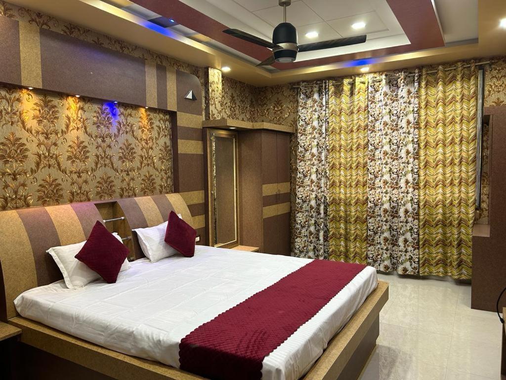 Hotel Shyam Inn Buxar ภายนอก รูปภาพ
